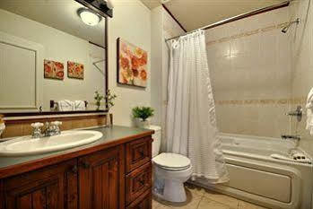 Algonquin By Tremblant Sunstar Appartement Mont-Tremblant Buitenkant foto